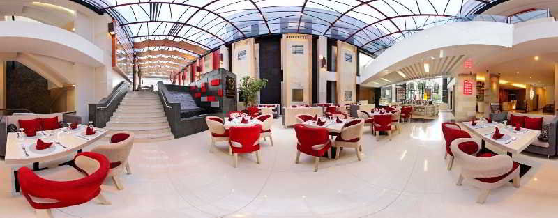 Hotel Promenade Cihampelas Бандунг Экстерьер фото